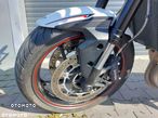 Triumph Street Triple - 12