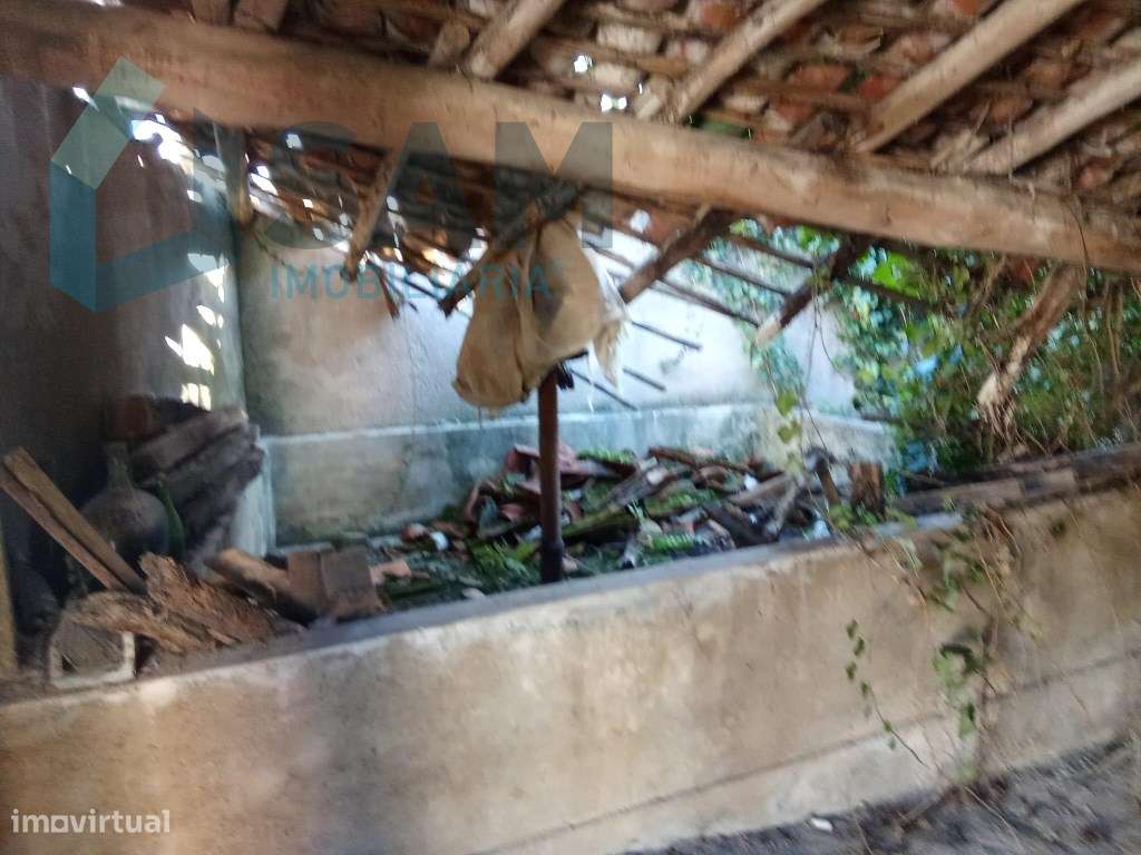 Casa Térrea para Restauro - Grande imagem: 5/15