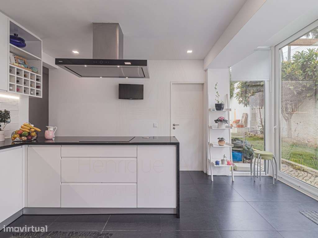 EXCLUSIVO | Moradia V6 de Sonho no Coração da Cotovia, Sesimbra-27