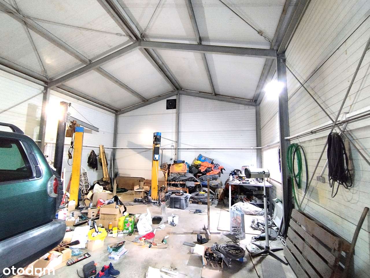 Warsztat*BAZA transportowa przy DW 335*zaplecze biur-socj*FOTOWOLTAIKA-3