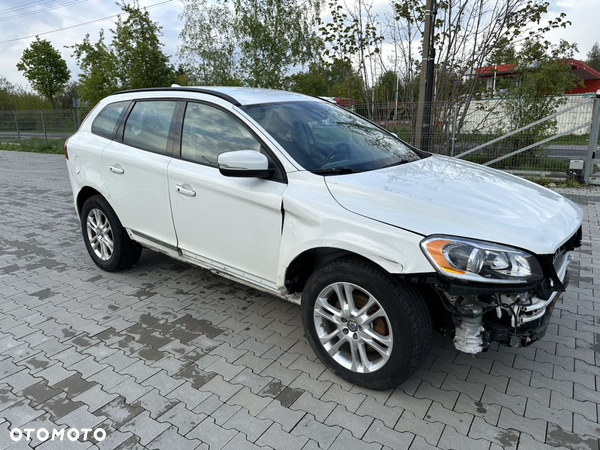 Volvo XC 60 T5 Geartronic Kinetic - 7