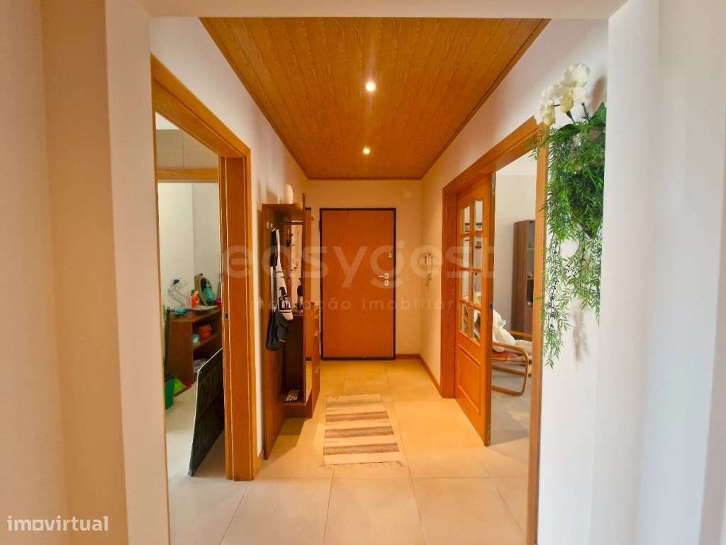 Belissimo T1 com 125m2, sito em Algoz - Grande imagem: 2/35