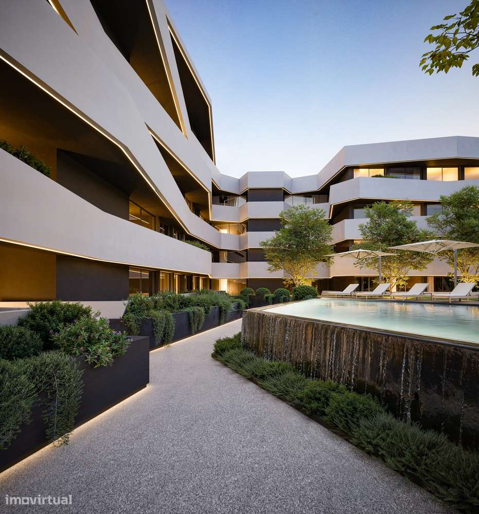 Apartamento T1+1 | Condomínio c/jardim e piscina | 1Lg de Garagem-13