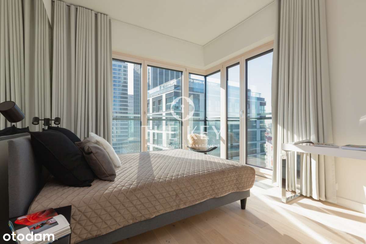 Apartament w Mennica Residence-17