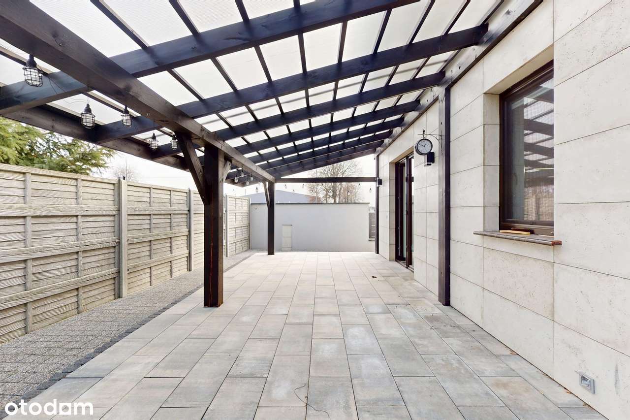 *Dom wolnostojący wykończony, wysoki standard*-12