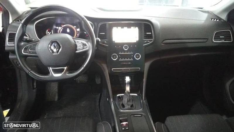 Renault Mégane 1.5 Blue dCi Limited EDC - 4