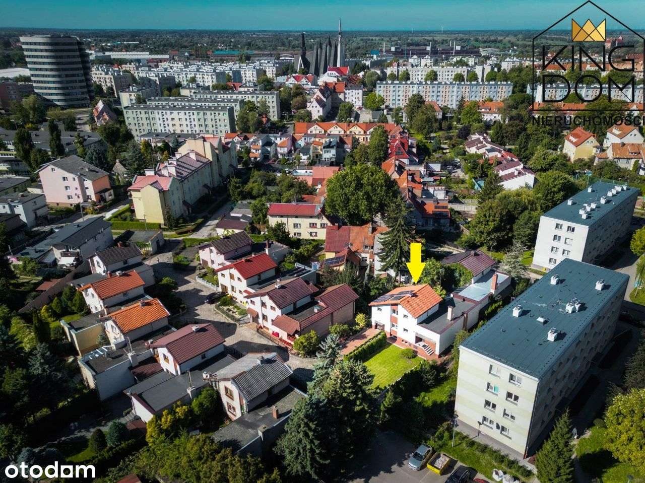 Ekonomiczny dom jednorodzinny z ogrodem i garażem - Pełny obrazek: 4/20