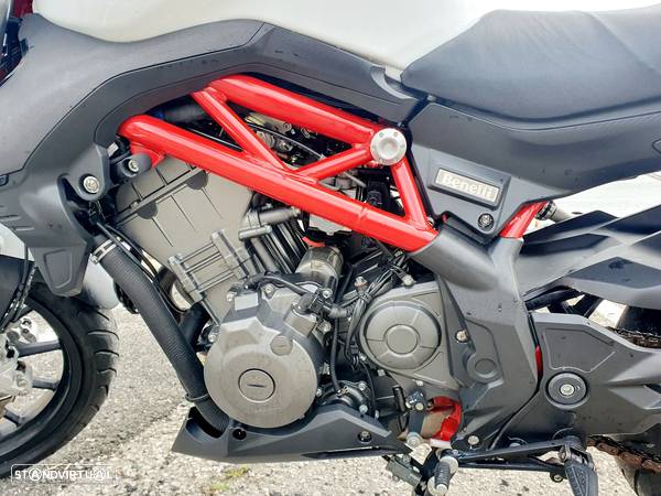 Benelli 302 S ABS - 10