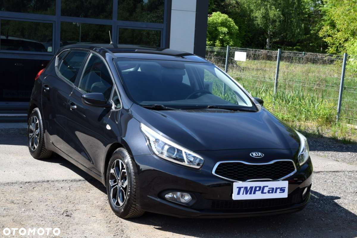 Kia Ceed - 22