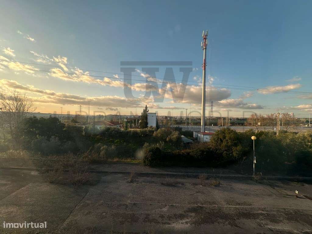 Armazém Industrial, Santarém, 4.000m2-43
