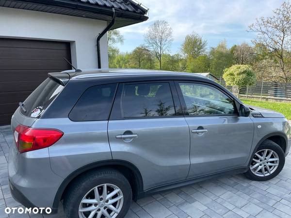 Suzuki Vitara 1.6 Premium 4WD - 18