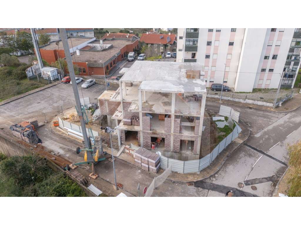 Apartamento T3| NOVO | Pedrulha | Com terraço-23