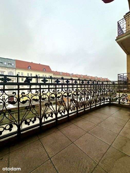 Mieszkanie w samym centrum miasta z widokiem na Aleję Fontann-18