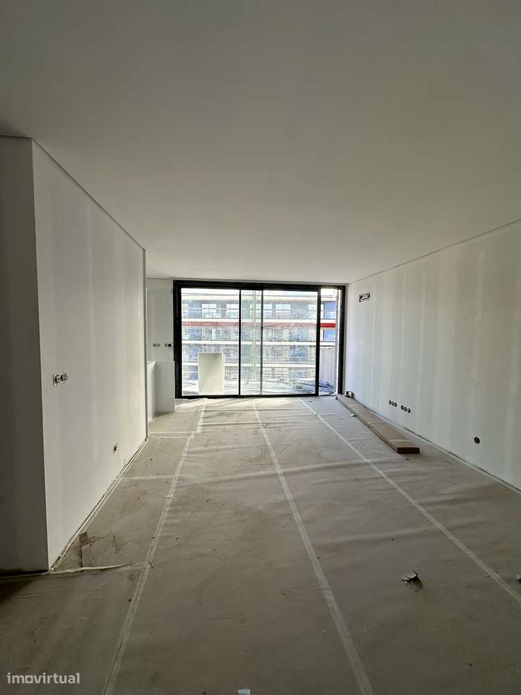 Apartamento T3 - Madalena - varanda com 28m2 - Grande imagem: 4/9