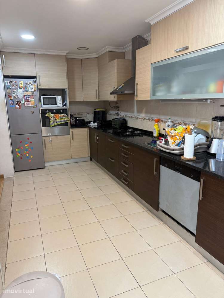 Apartamento T3 no Centro do Montijo-3