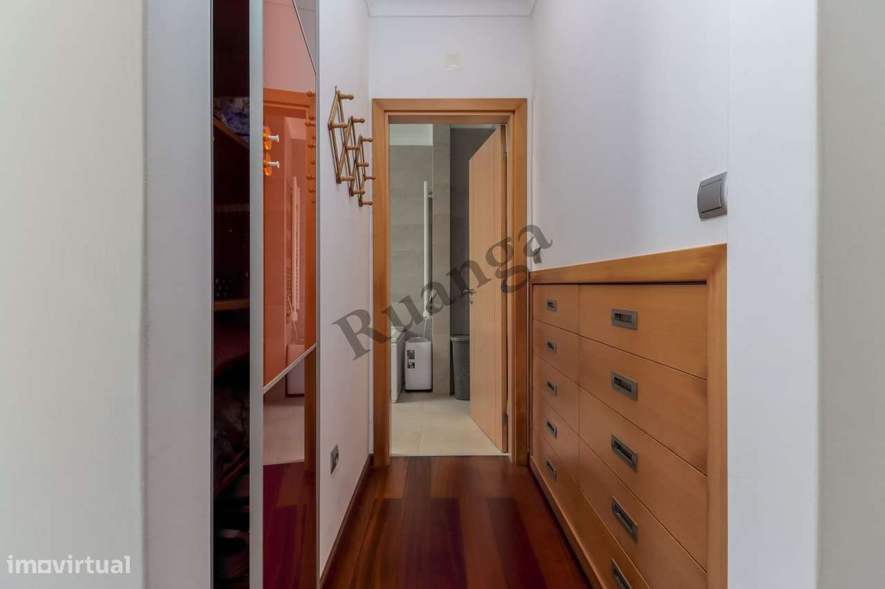 Excelente Moradia  para venda na Aldeia de Santo André-18