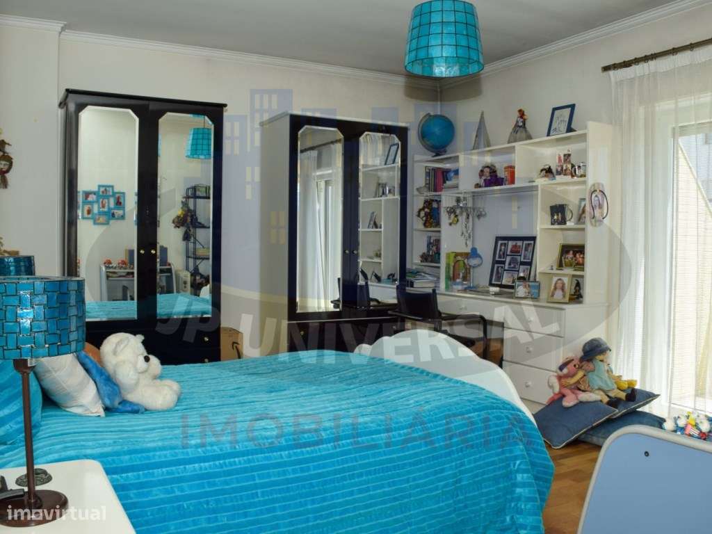 APARTAMENTO T5 NA AVENIDA MARQUÊS DE POMBAL DE LEIRIA COM VISTA PAR...-8