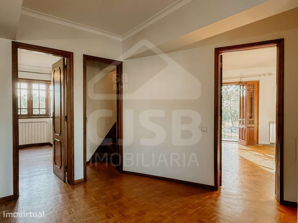 Moradia Isolada T5+3 em Salvaterra de Magos-39