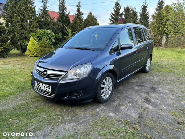 Opel Zafira - 3