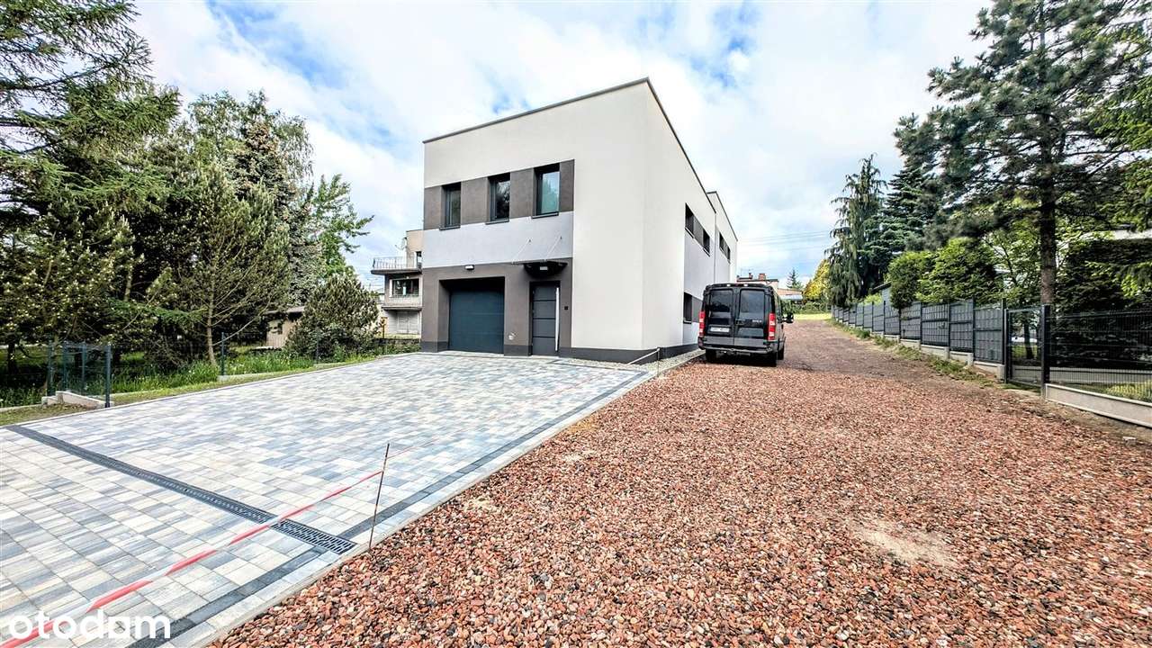 Solidne nowe domy w samym centrum miasta! - Pełny obrazek: 5/17