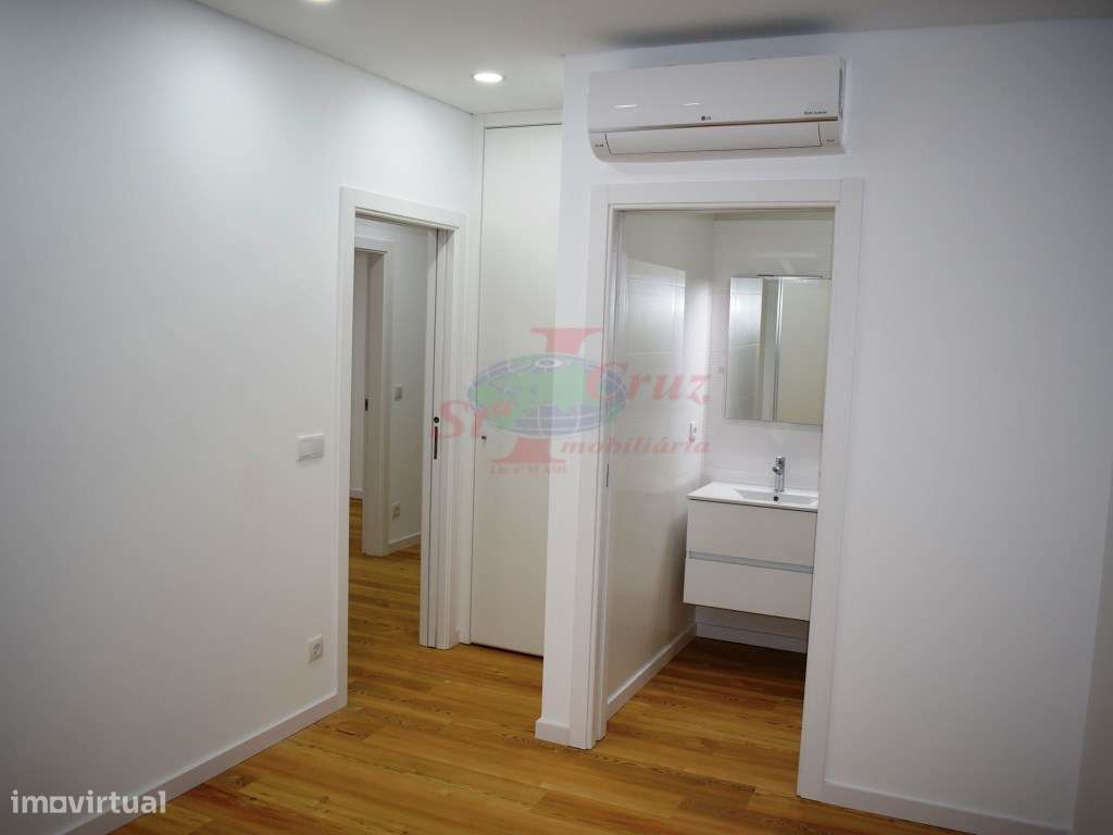 Apartamento T2 - Olivais - Grande imagem: 1/13