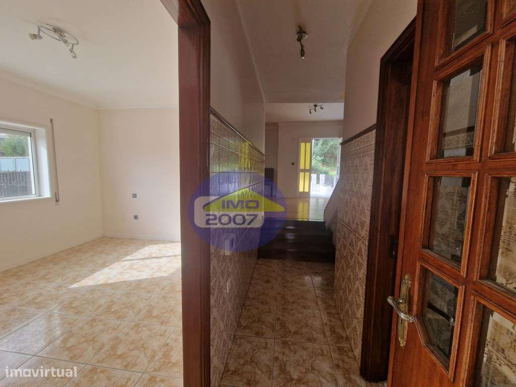 Moradia em Argoncilhe-10