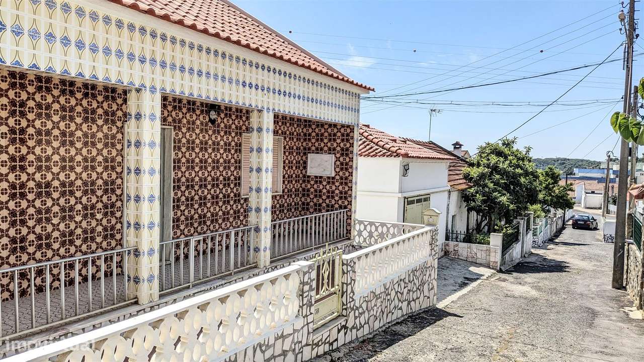 Moradia no Casal das Areias-Alverca-7