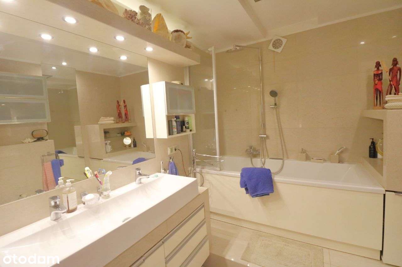 Twój dom rodzinny w spokojnej dzielnicy-12