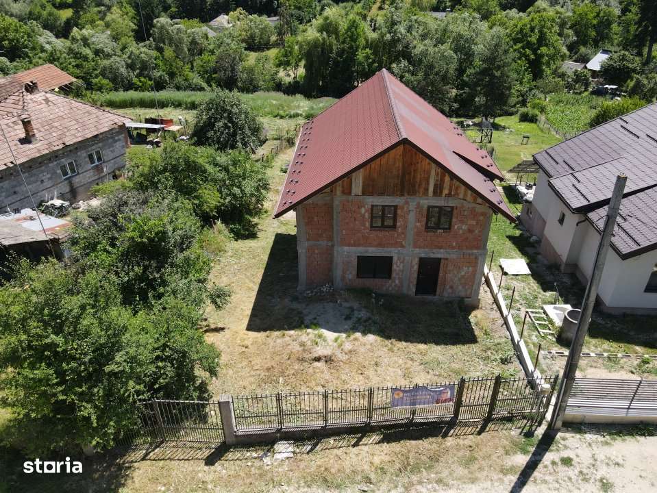 Casa noua in Arges Com. Merisani la 15 min de Pitesti! - Imagine principală: 1/19