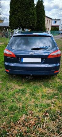 Ford Mondeo 2.5 Trend - 4