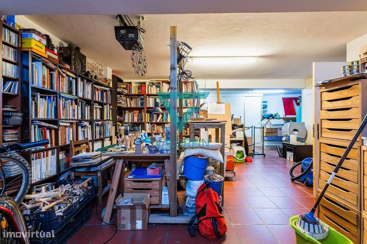 Moradia T3 + 1 c/ Garagem e Logradouro - Gândara - Leiria-40