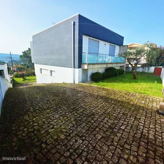 Moradia | Moreira de Cónegos, Guimarães-45