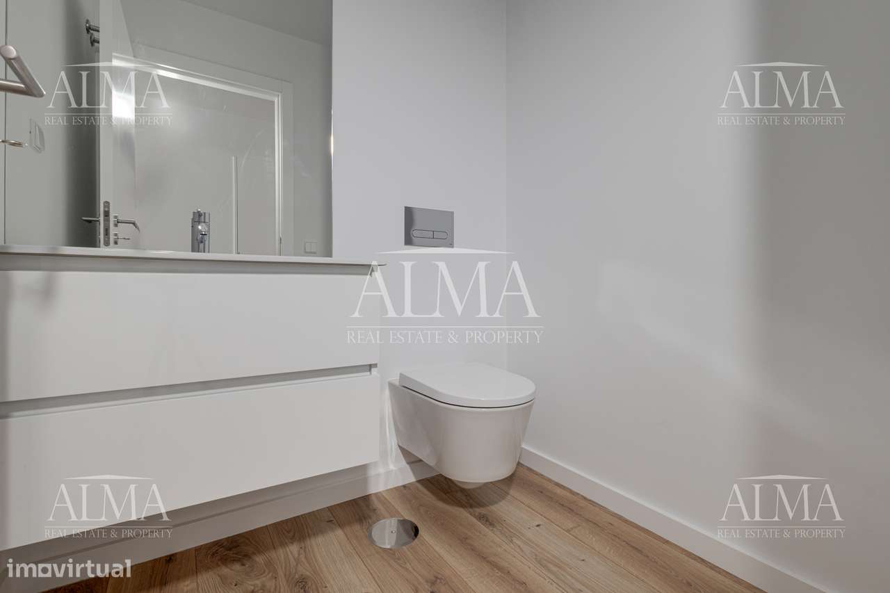 Apartamento T4 novo  na Senhora do Porto-17