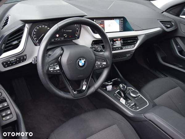 BMW Seria 1 - 2