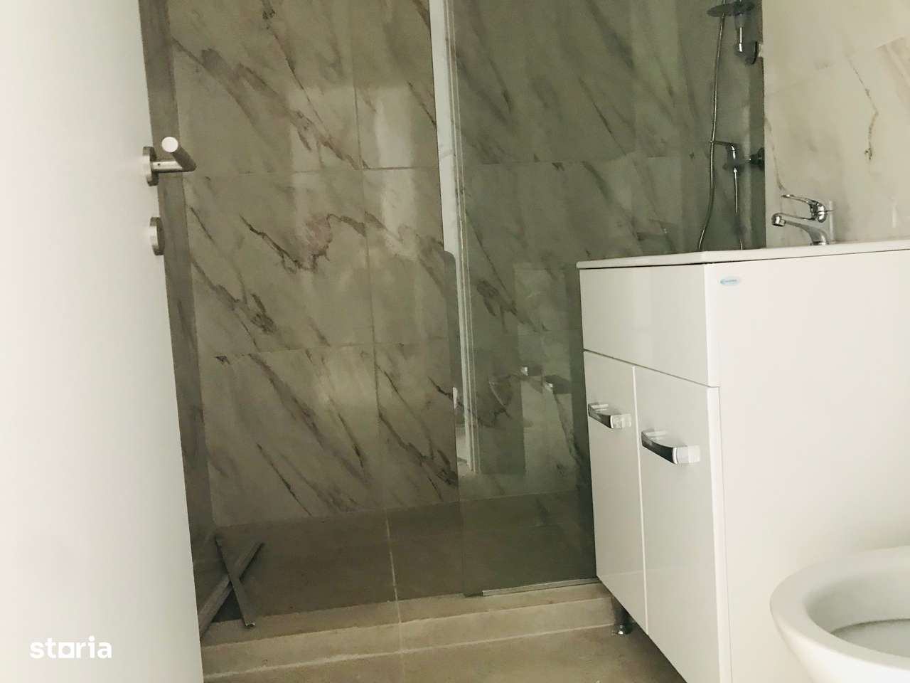 Garsoniera decomandata,bloc nou,Berceni-Metrou - Imagine principală: 4/4