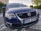 Volkswagen Passat 2.0 TDI DPF BlueMot Trendline - 14