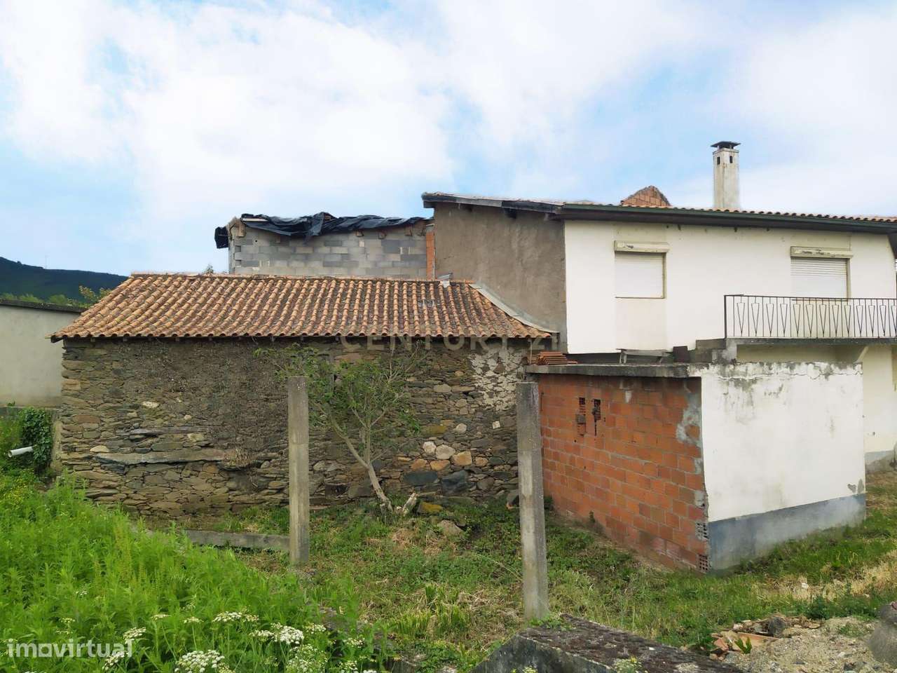 Moradia em Grijó - Macedo de Cavaleiros - 48.000€ - Grande imagem: 4/11