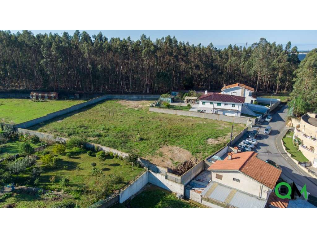 Terreno de 3200m² com projeto aprovado para moradia e anexos em São...-40