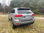 Jeep Grand Cherokee - 9