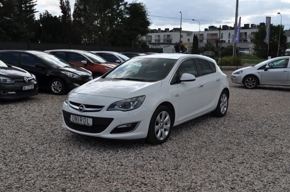 Opel Astra J (2009-2019) 1.4 Turbo Exklusiv 2013