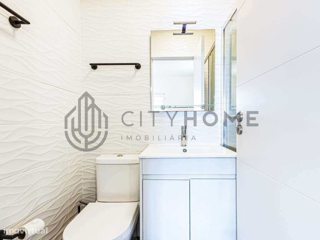 Apartamento T1 +1 Renovado em Albufeira-17