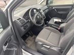 Volkswagen Touran 1.9 TDI Conceptline - 14