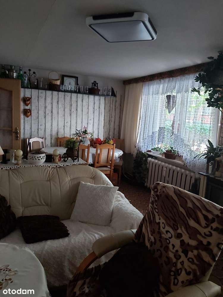 Boczna Komandorskiej, 60m2, można zrobić 3 pok., parter!-3