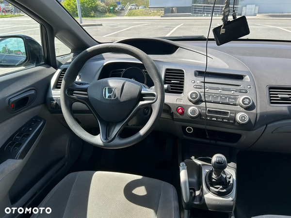 Honda Civic 1.8 Comfort - 16