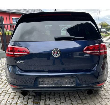 Volkswagen Golf GTI BlueMotion Technology - 6