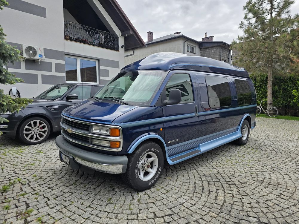 Chevrolet Express 2001