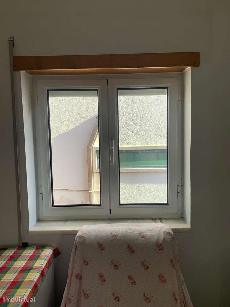 Apartamento t3 na freguesia do ferro-11