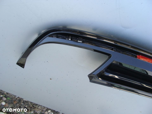 SKODA OCTAVIA RS IV 4 KOMBI  SPOILER ZDERZAKA TYLNY 5E7807521E - 4