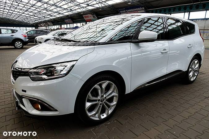 Renault Grand Scenic - 9