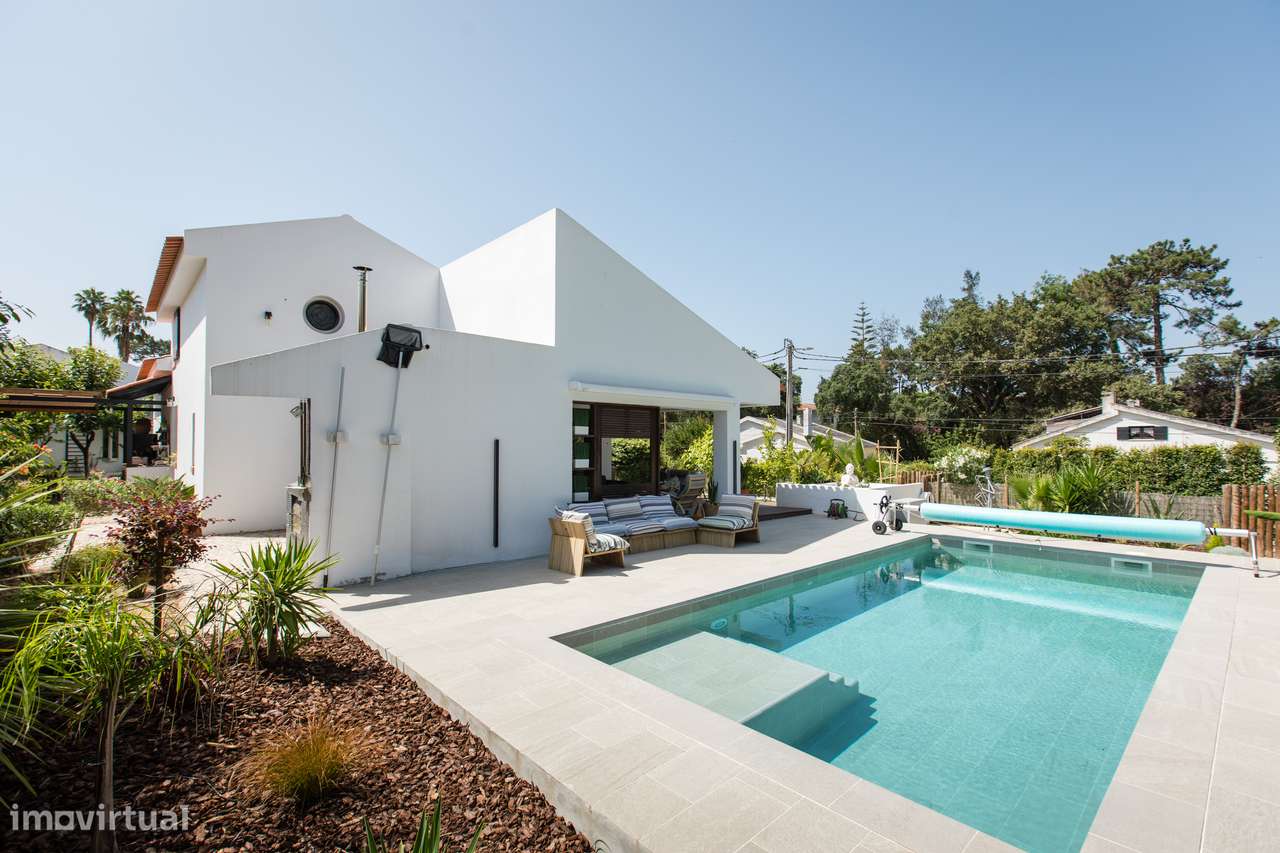 Moradia isolada terreno de 811m2 piscina jardim Sesimbra-3